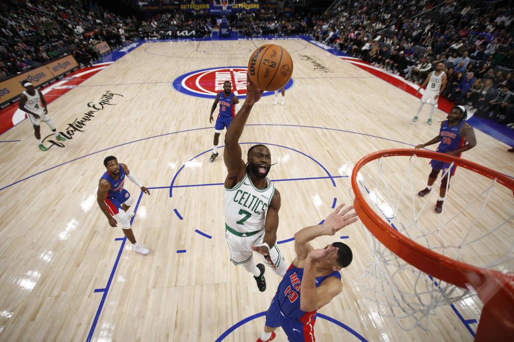 虽然篮球是 虽然篮球是