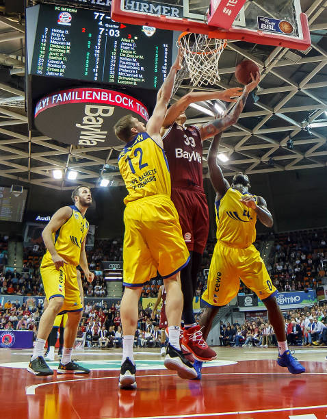 他向来以精 他向来以精