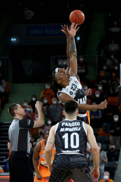 足球艺术家 足球艺术家